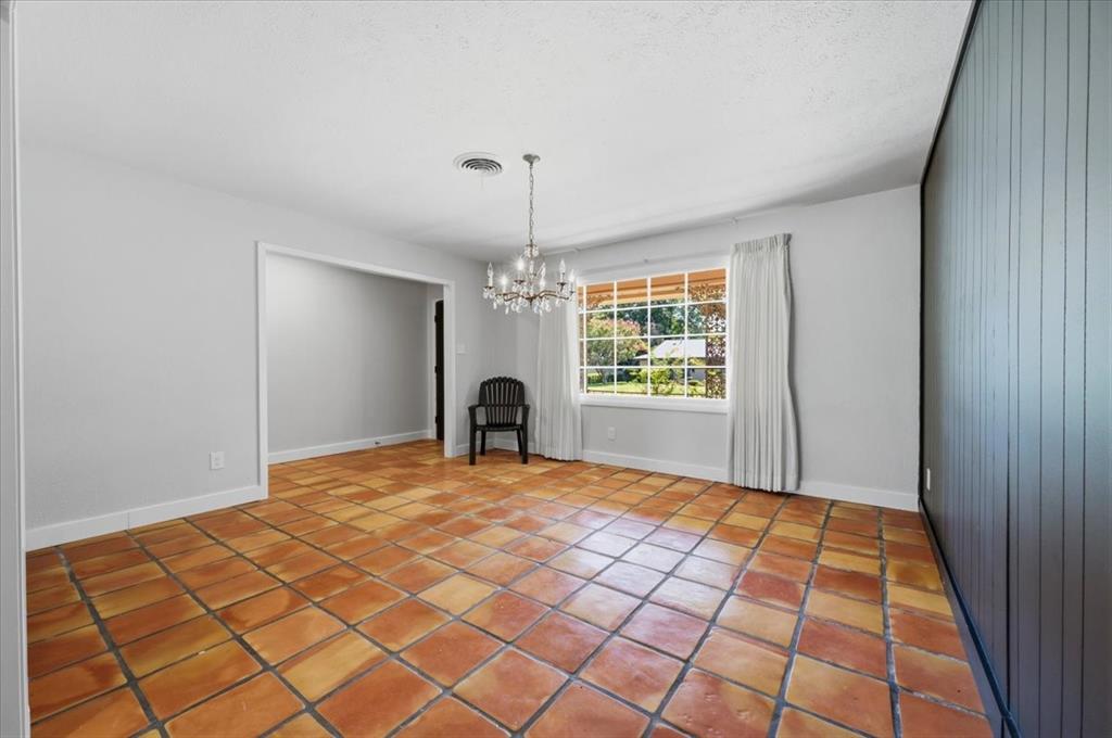 6920 Valhalla Road Fort Worth, TX 76116 - Photo 8 of 27