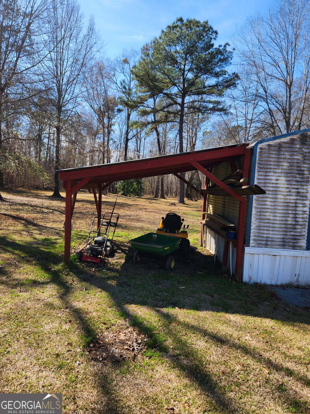 885 Henderson Road Dublin, GA 31021 - Photo 7 of 38