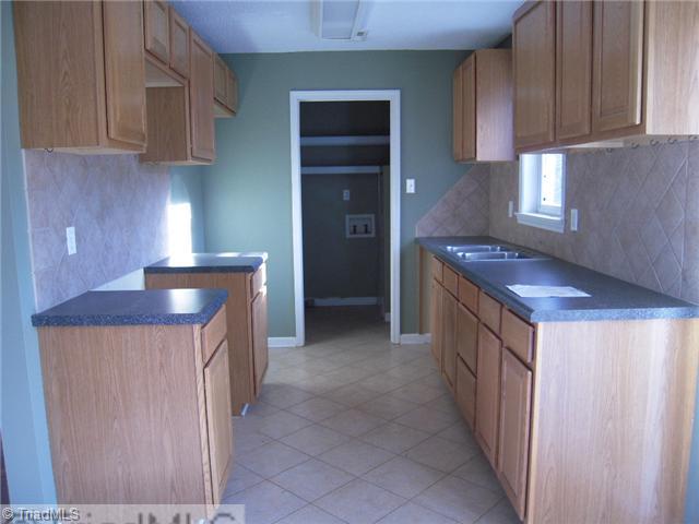 1080 Virginia Farm Road King, NC 27021 - Photo 4 of 5 Kitchen.