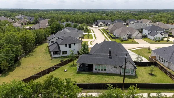 $950,000 | 2030 Pebble Bnd Drive, College Station, TX 77845