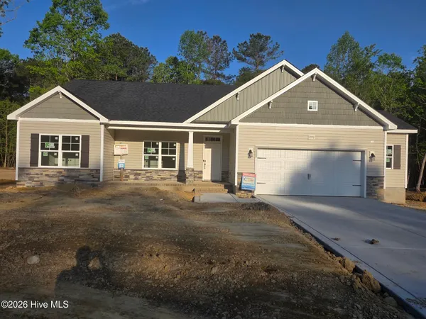 $412,955 | 2970 Tucker Hl Drive, Grimesland, NC 27837