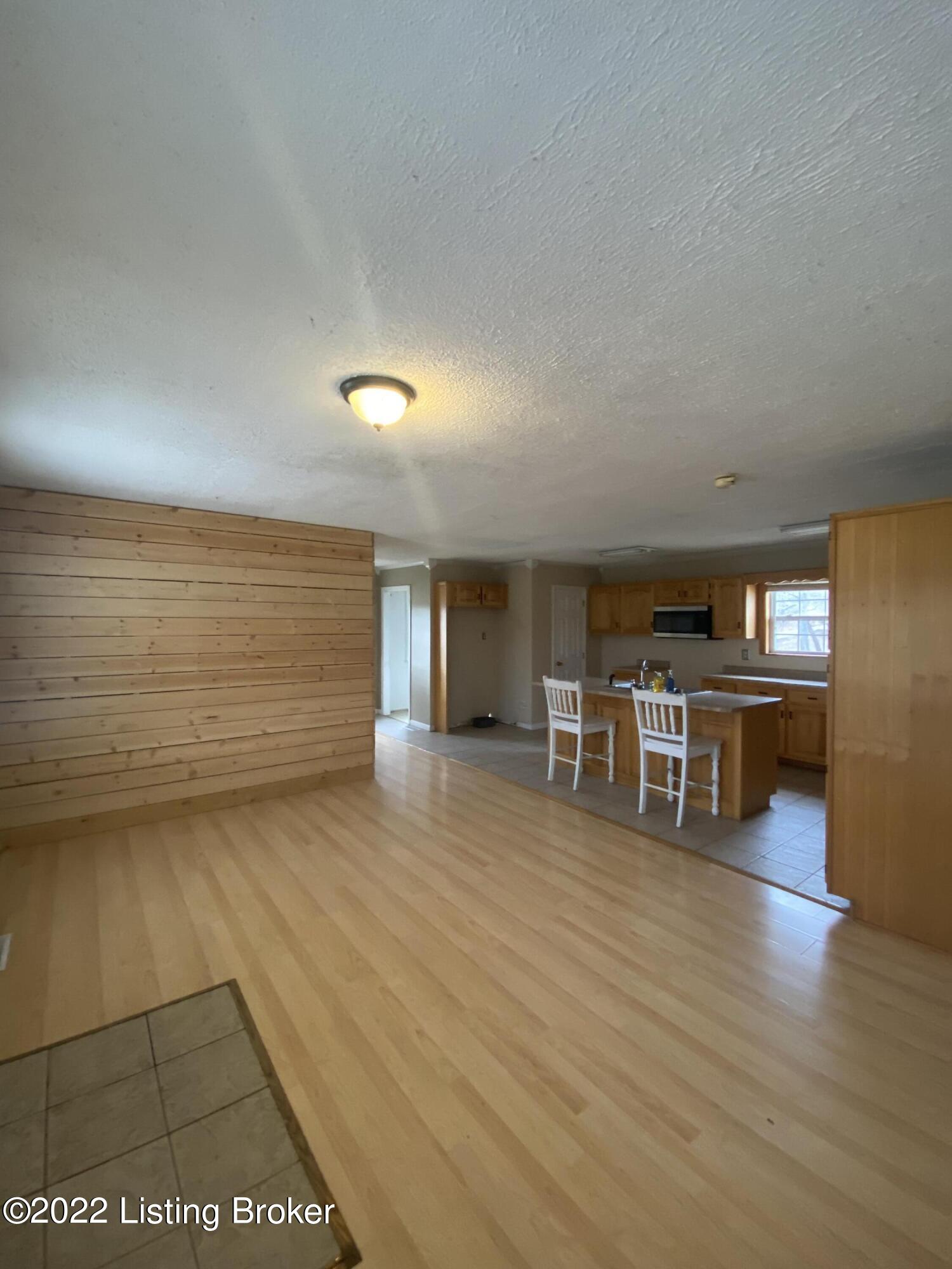 4366 Sunbeam Road Leitchfield, KY 42754 - Photo 7 of 17 IMG-0760