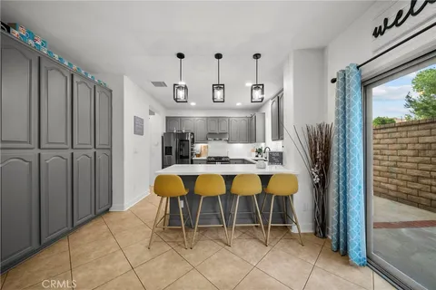 $749,000 | 28341 Willow Court, Saugus, CA 91350