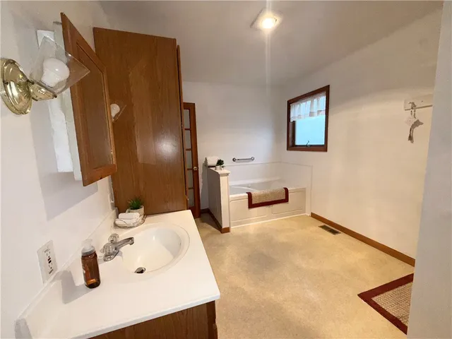 $179,900 | 28 Miller Street, Seneca Falls, NY 13148