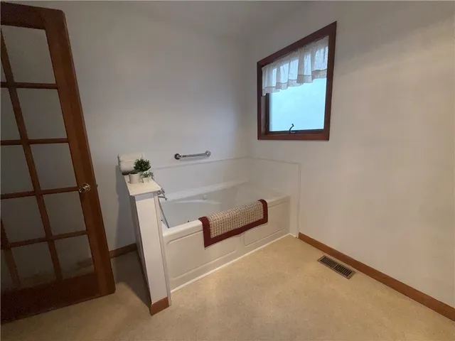 $179,900 | 28 Miller Street, Seneca Falls, NY 13148