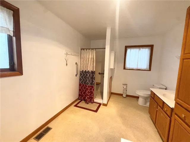 $179,900 | 28 Miller Street, Seneca Falls, NY 13148