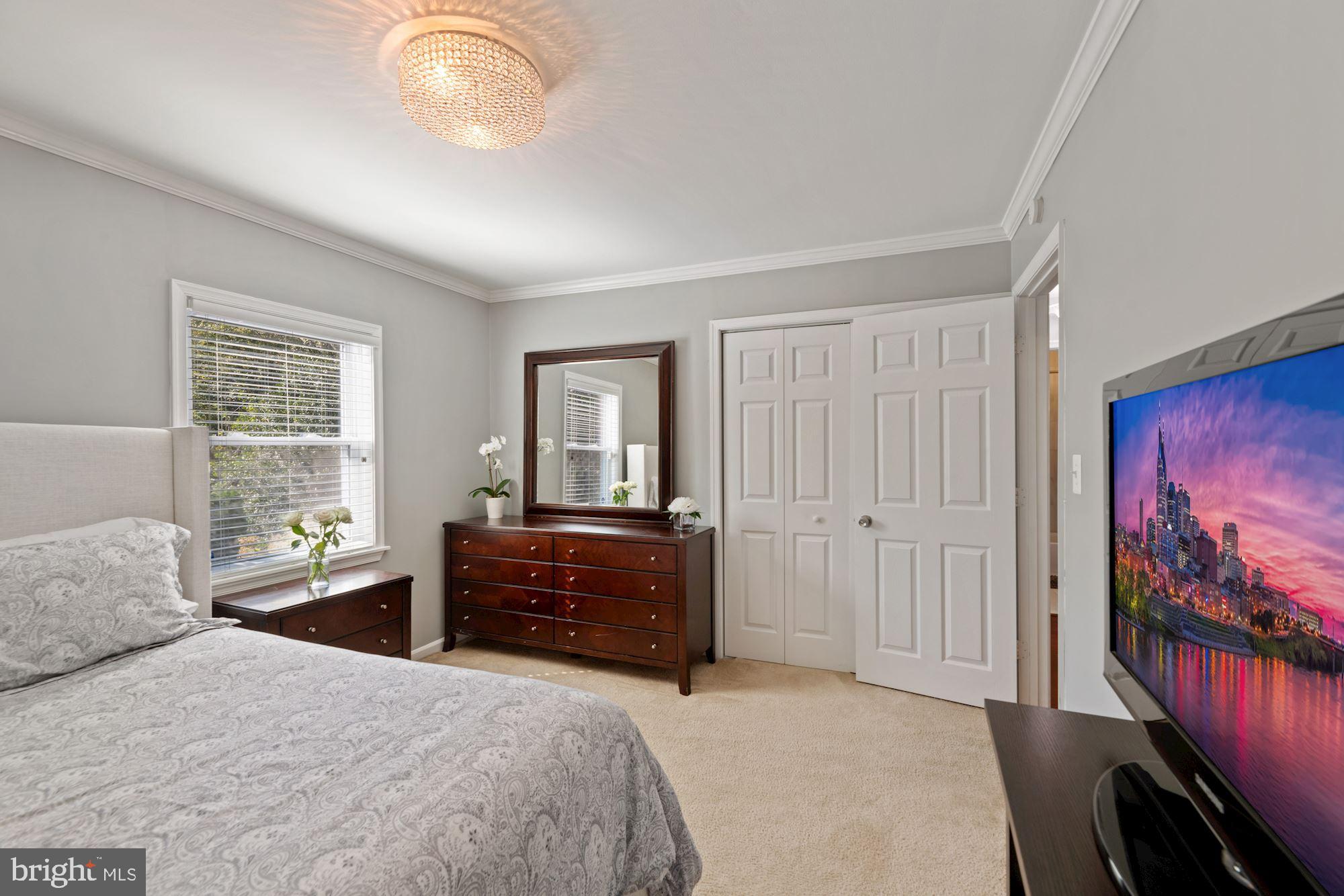 7016 Leesville Boulevard Springfield, VA 22151 - Photo 21 of 60 Primary Bedroom - Custom Blinds & Custom Closet!