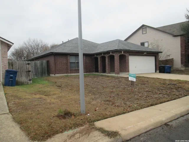 $1,695 | 1827 Leander, San Antonio, TX 78251