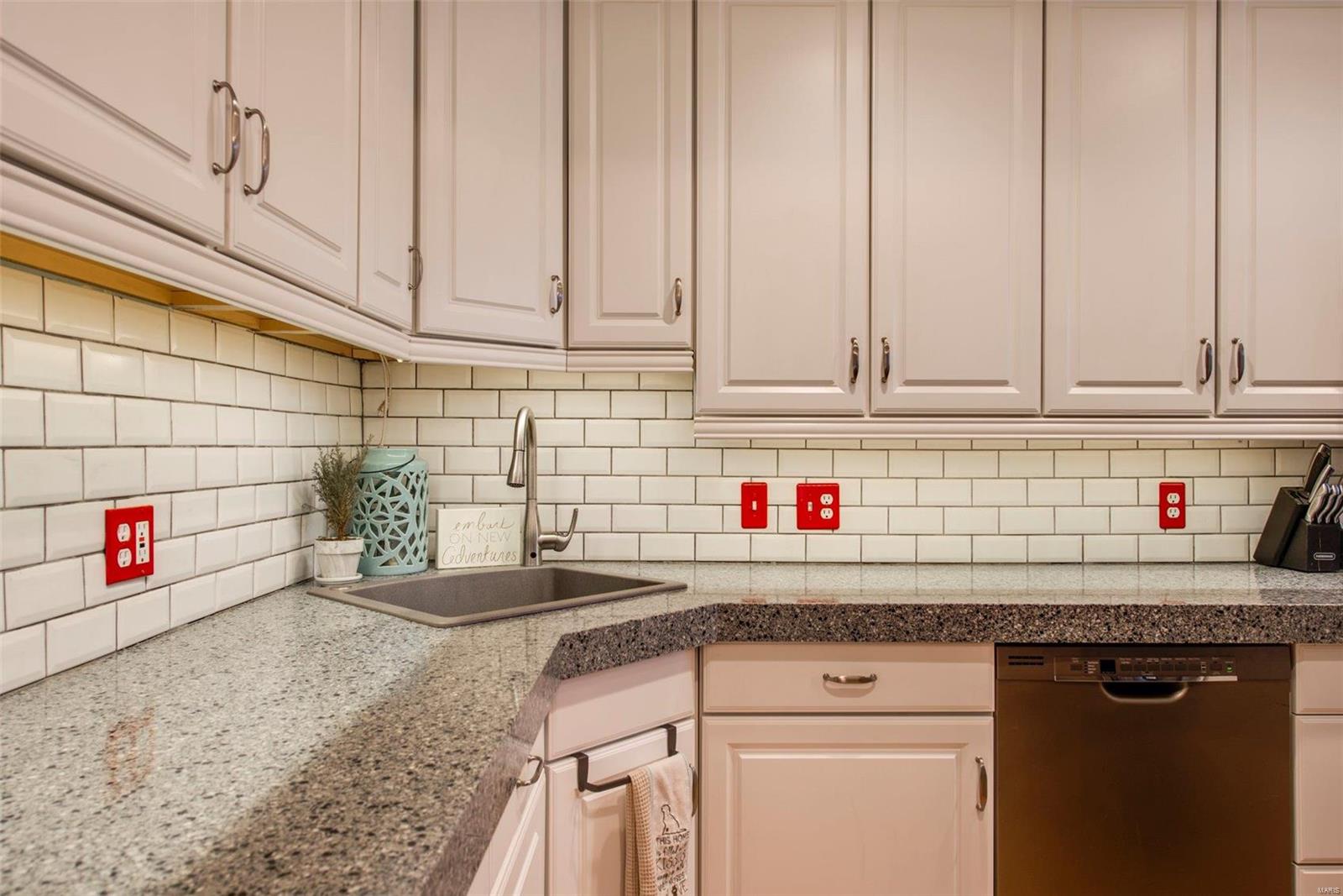 4153 Weber Road St. Louis, MO 63123 - Photo 12 of 27 Gallery Image 12