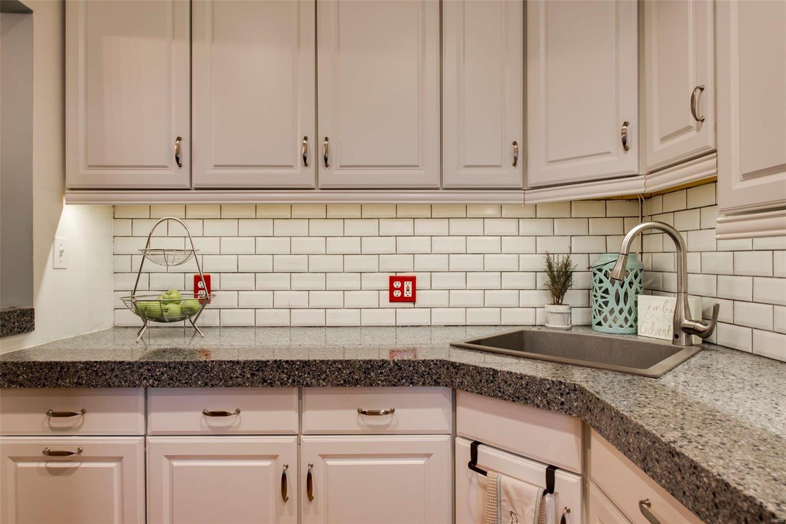 4153 Weber Road St. Louis, MO 63123 - Photo 14 of 27 Gallery Image 14