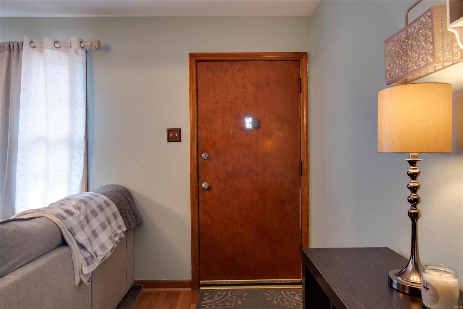 4153 Weber Road St. Louis, MO 63123 - Photo 5 of 27 Gallery Image 5