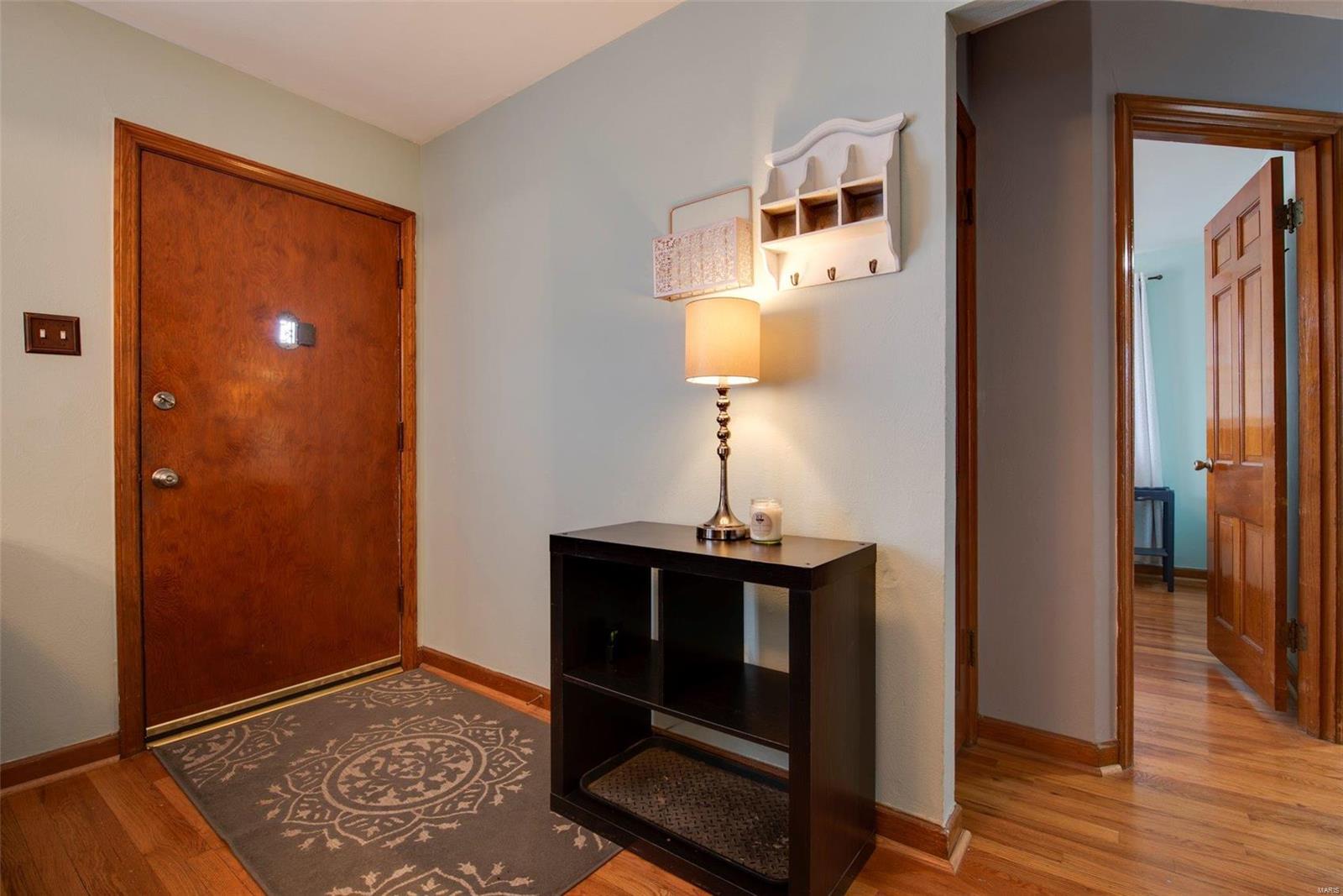 4153 Weber Road St. Louis, MO 63123 - Photo 6 of 27 Gallery Image 6