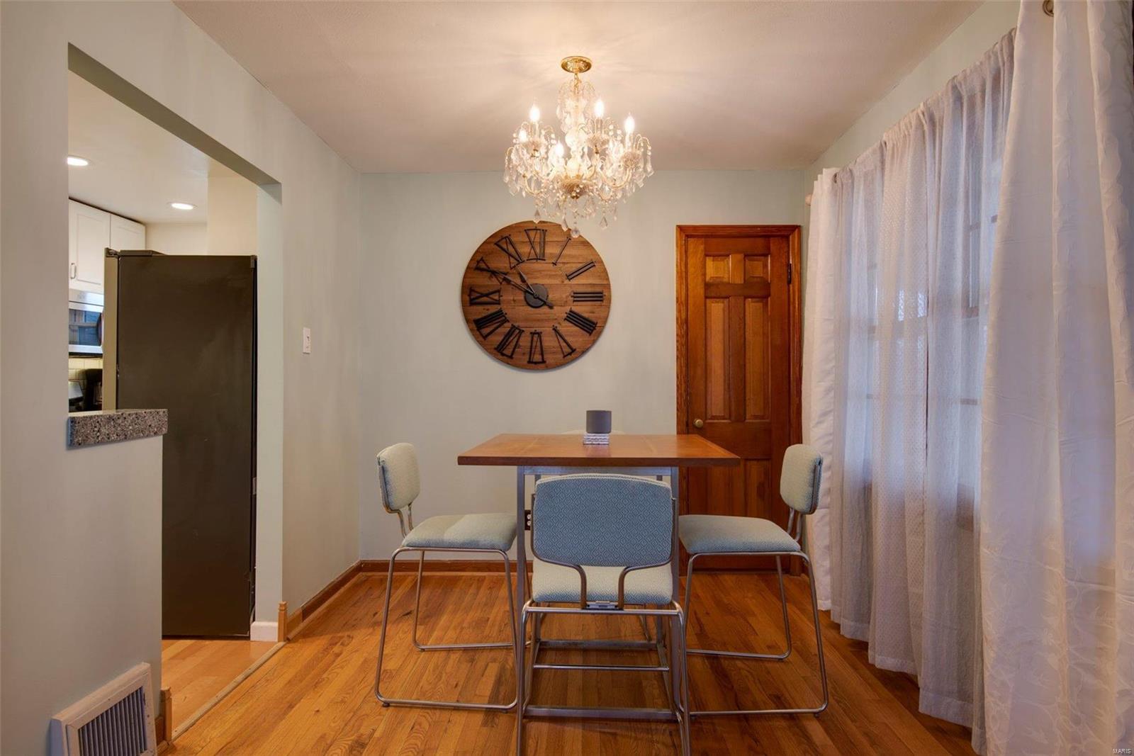 4153 Weber Road St. Louis, MO 63123 - Photo 10 of 27 Gallery Image 10