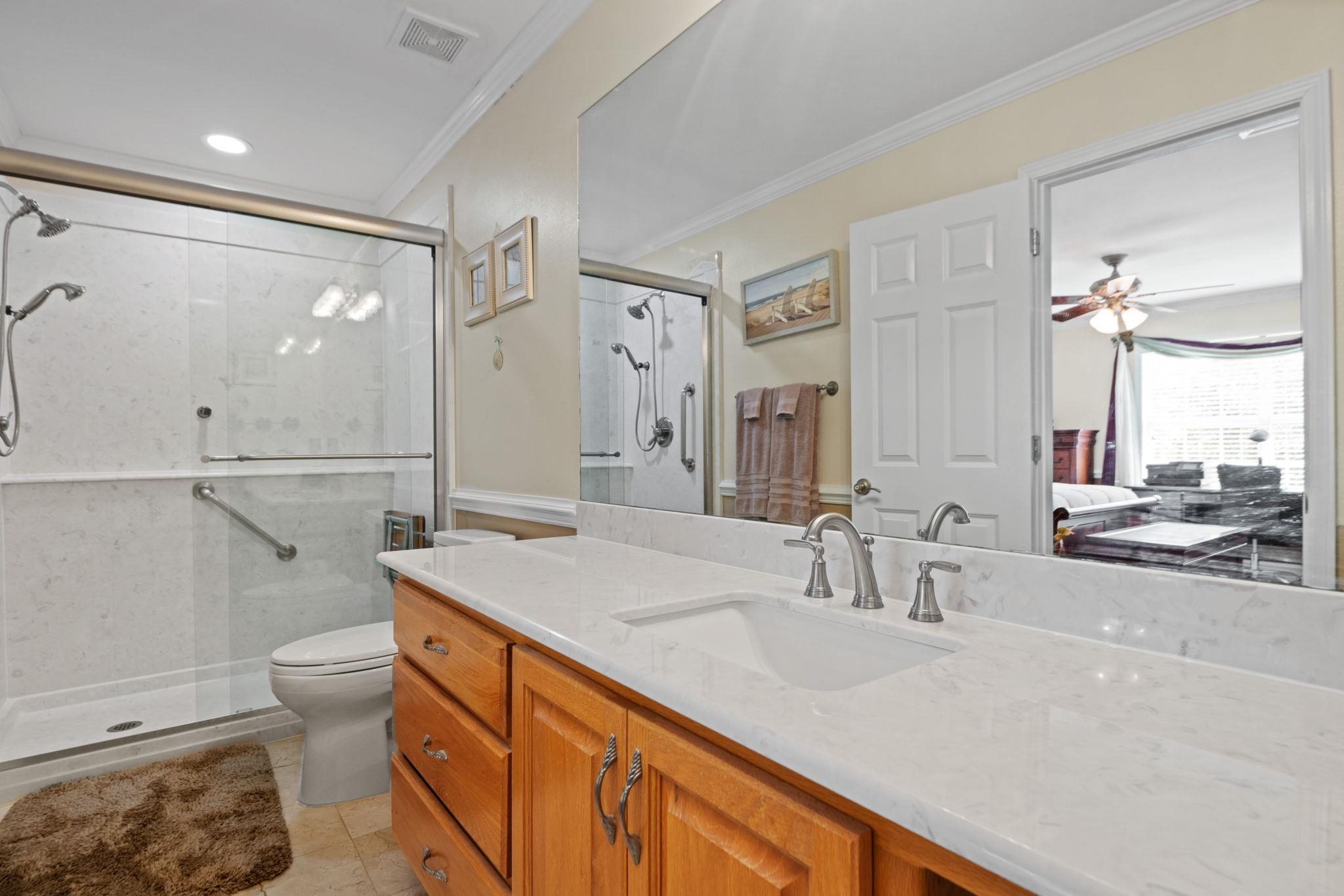 25871 Goat Cooper Road Robertsdale, AL 36567 - Photo 19 of 40 Bathroom