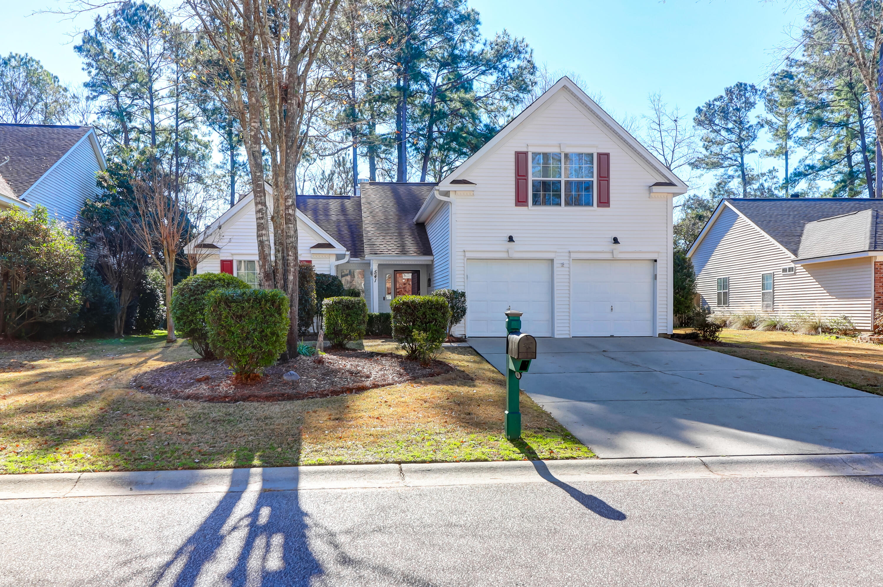 541 Pointe Of Oaks Road Summerville, SC 29485 - Photo 1 of 35 541 Point of Oaks Road