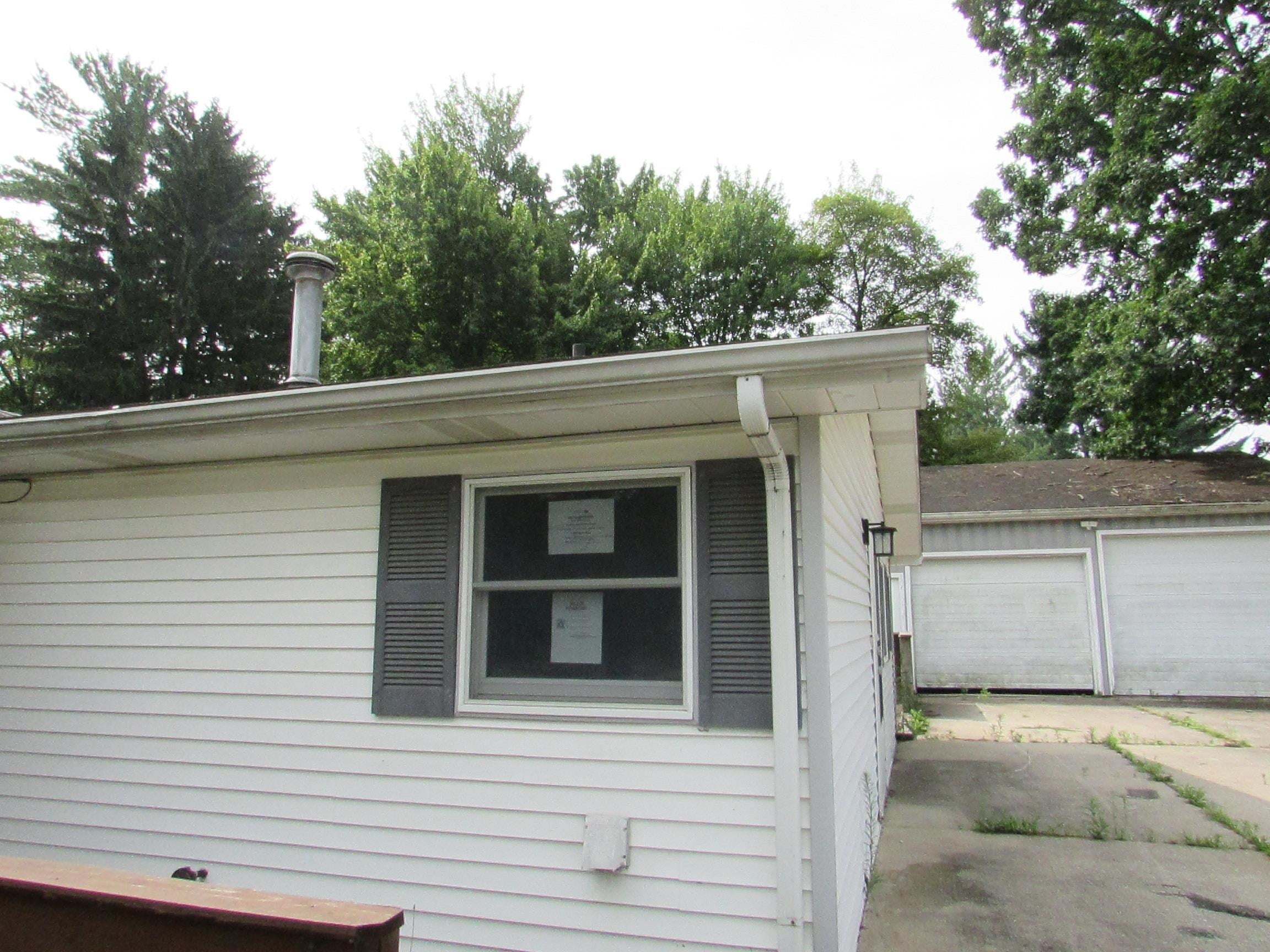 2905 West Burt Road Montrose, MI 48457 - Photo 2 of 29 Gallery Image 2