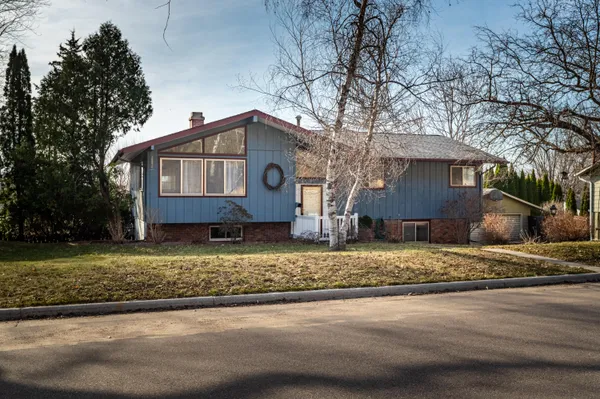 $334,900 | 3420 Cliffside Drive, La Crosse, WI 54601