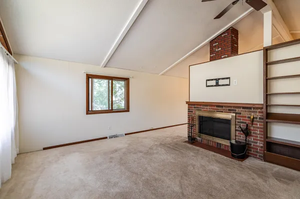 $319,900 | 3420 Cliffside Drive, La Crosse, WI 54601