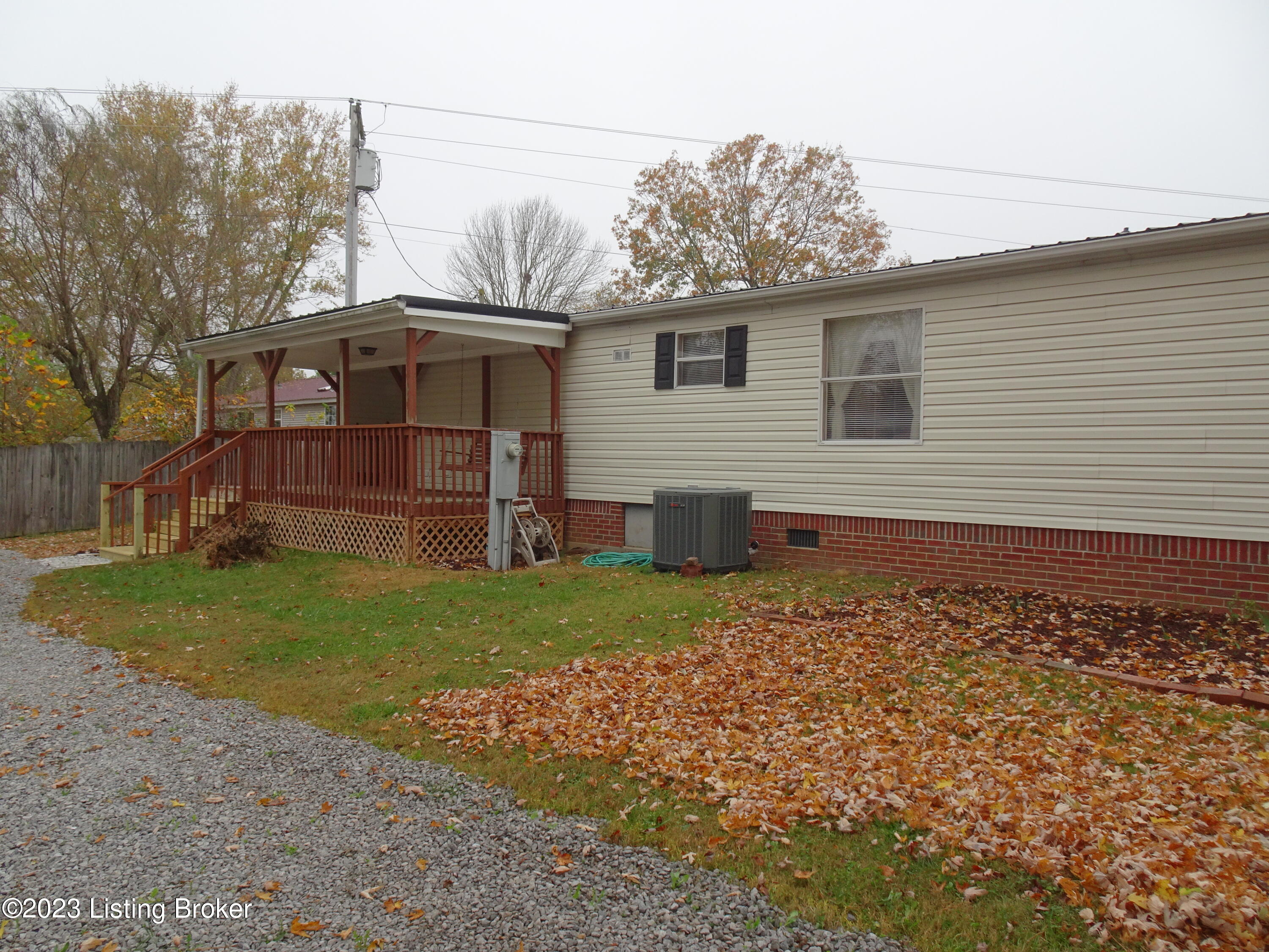 1105 Walnut Grove Road Caneyville, KY 42721 - Photo 16 of 21 DSC05799