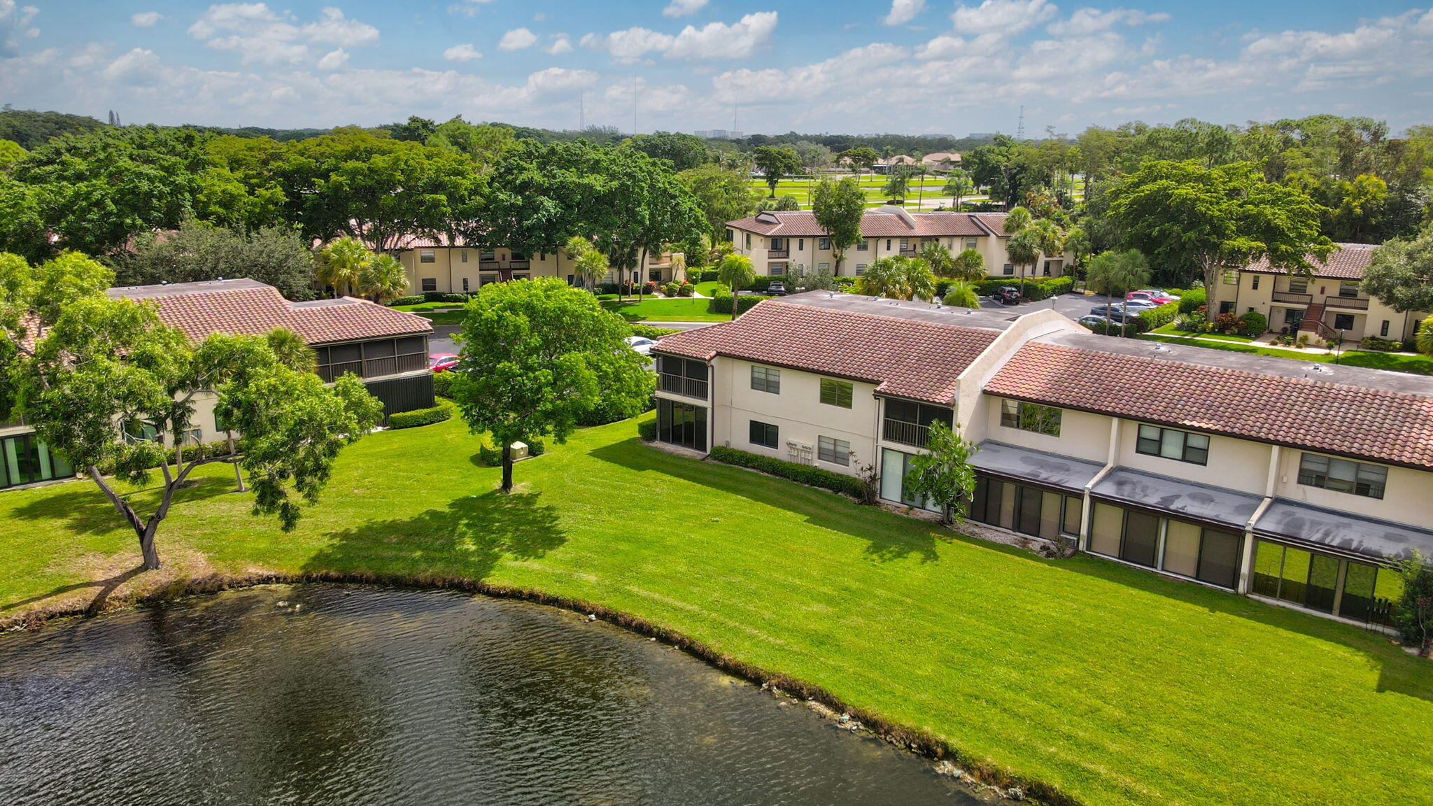 21863 Arriba Real, Unit 8J Boca Raton, FL 33433 - Photo 38 of 45 Exterior