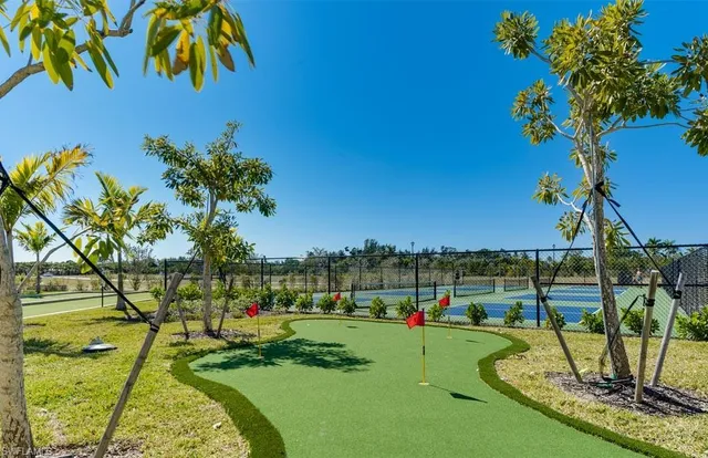 $1,800,000 | 286 Indies Drive East, Unit 101 102 201 202, Naples, FL 34114