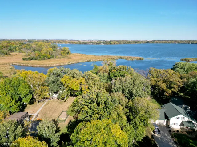 $500,000 | 65164 365th Street, Watkins, MN 55389