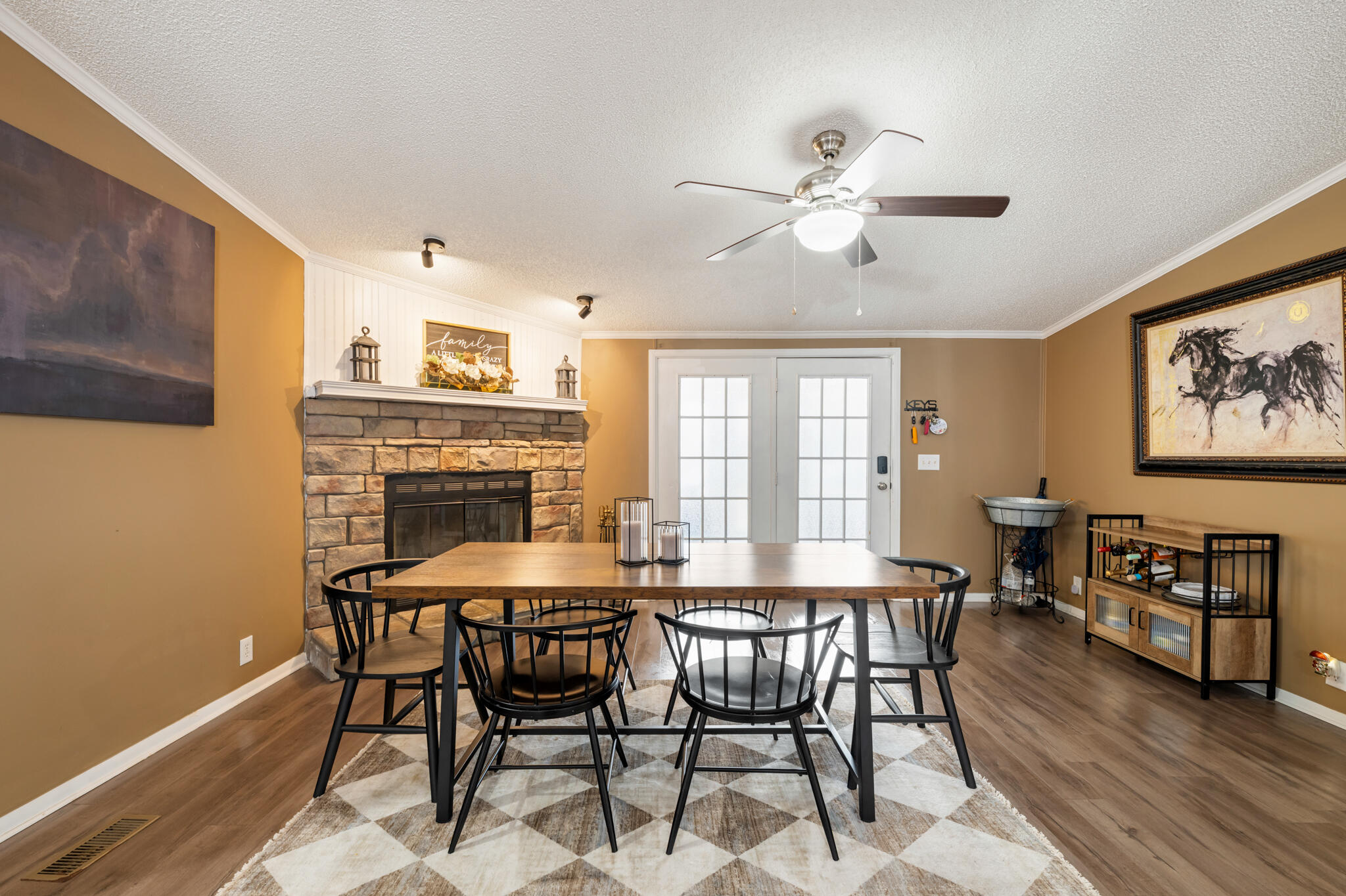 2422 Crescent Wood Road Navarre, FL 32566 - Photo 8 of 42 a dining room with furniture and window