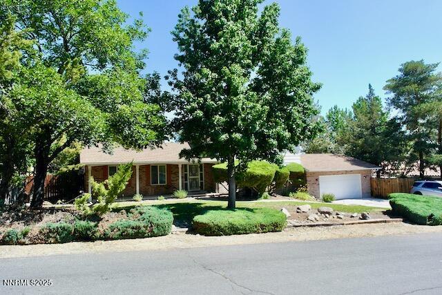 110 Drew Drive Reno, NV 89511 - Photo 2 of 30 00 - 2