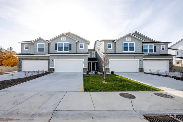 $319,990 | 219 Moose Street, Horseshoe Bend, ID 83629
