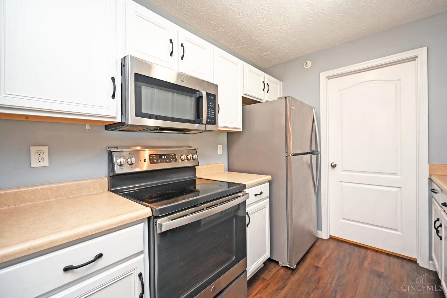 3408 North Bend Road, Unit 8 Cincinnati, OH 45247 - Photo 15 of 36
