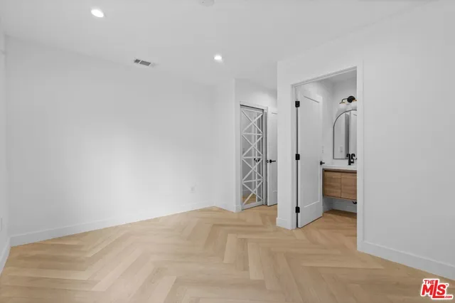 a view of empty room