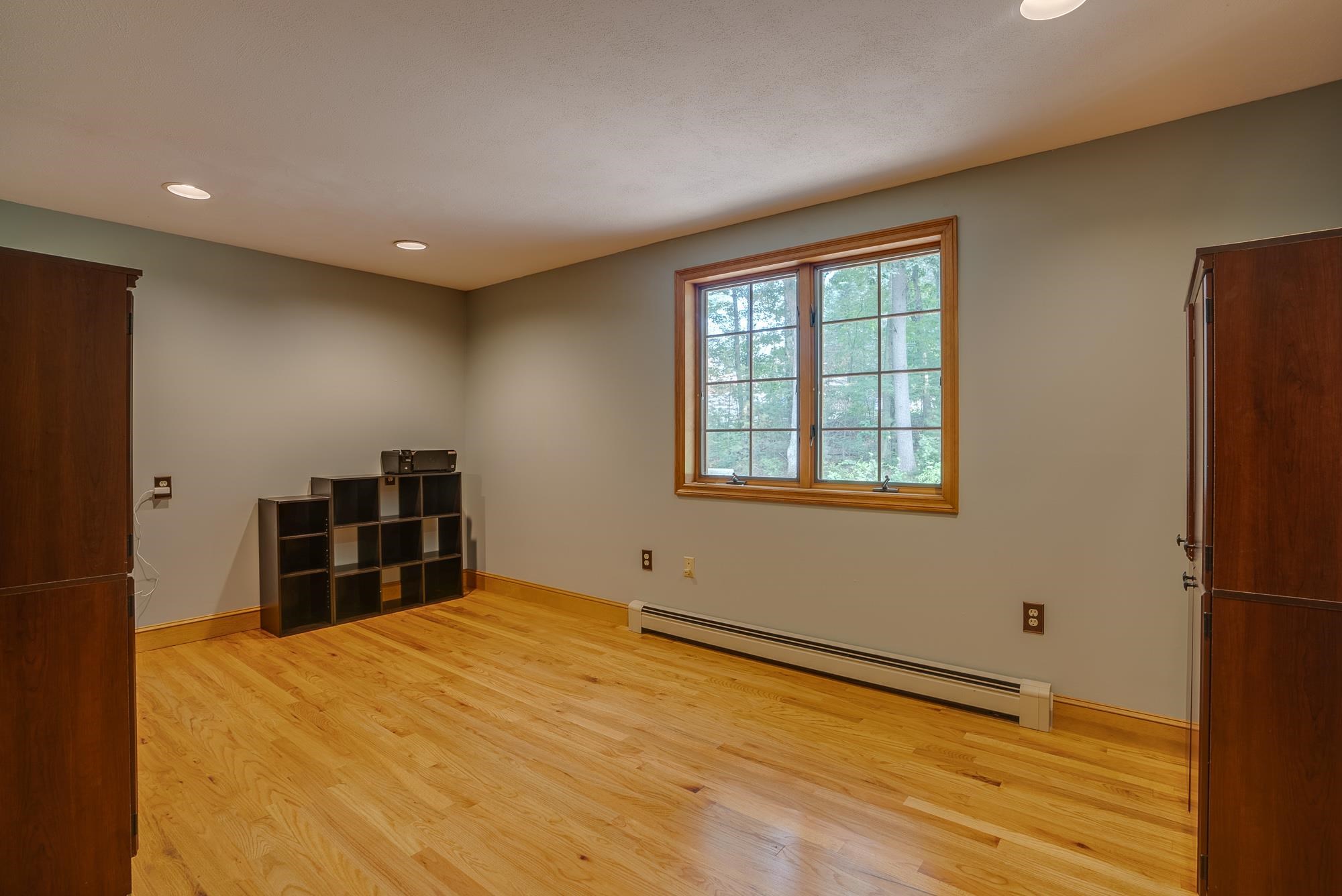 49 Blossom Road Windham, NH 03087 - Photo 14 of 40