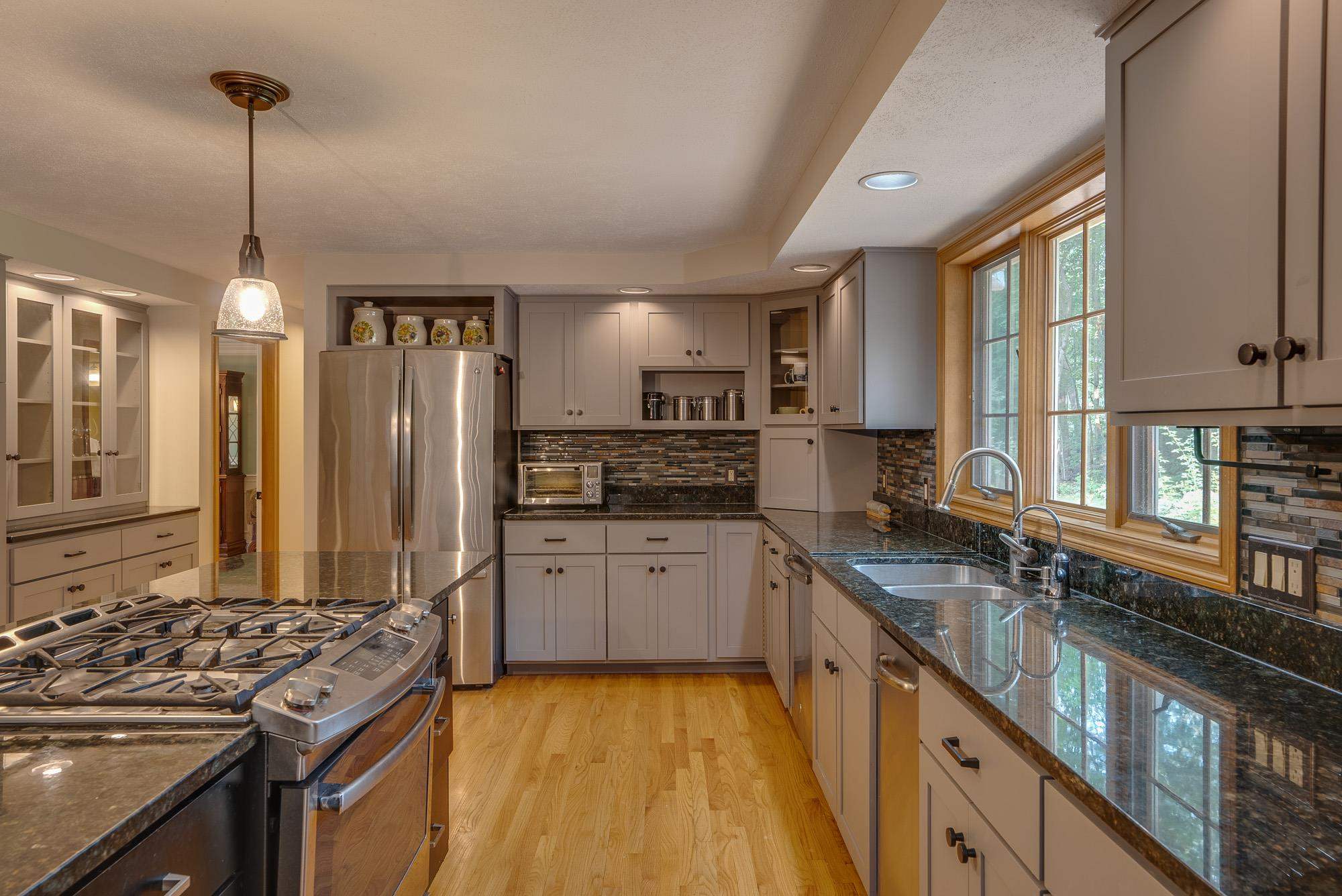 49 Blossom Road Windham, NH 03087 - Photo 19 of 40