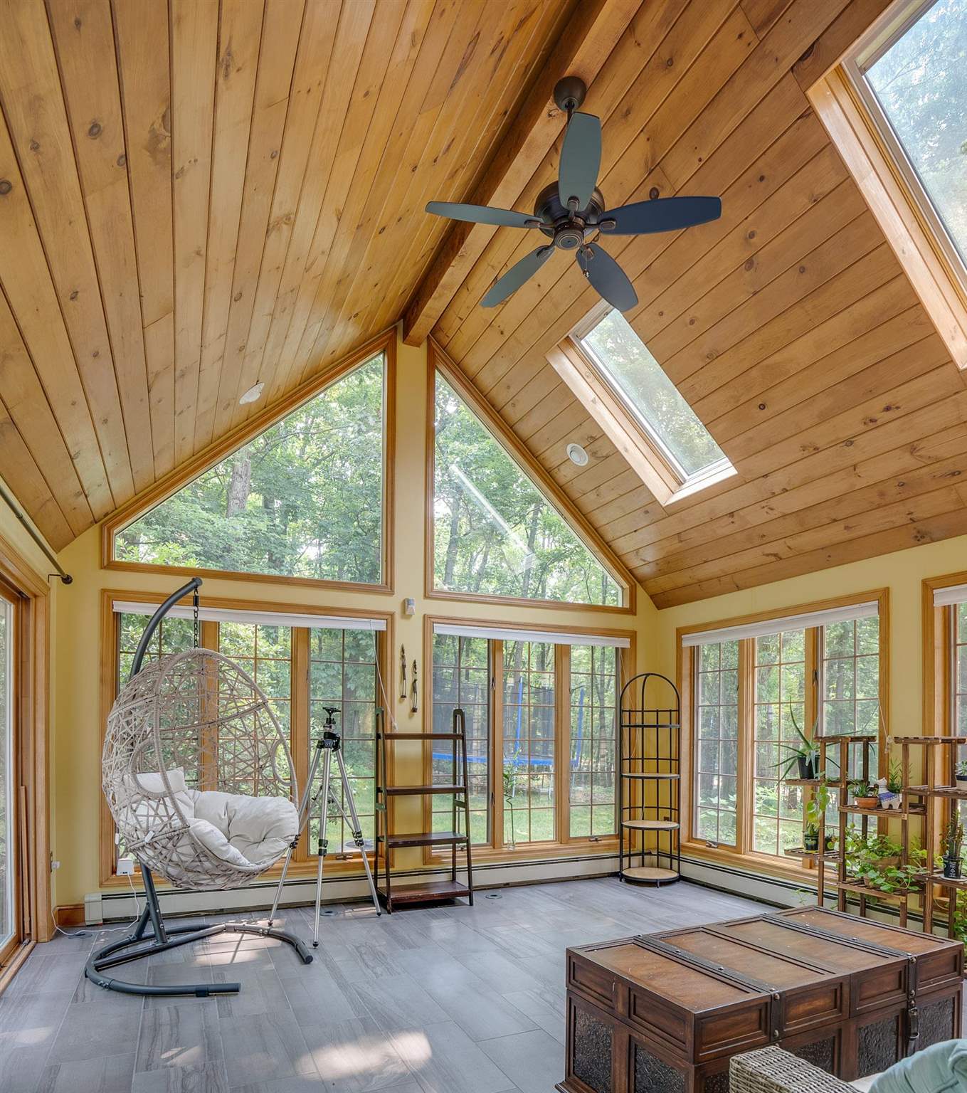 49 Blossom Road Windham, NH 03087 - Photo 25 of 40
