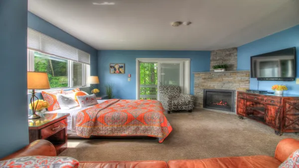 $440,000 | 95 Killington Ctr Drive, Unit R32 322 & 323, Killington, VT 05751