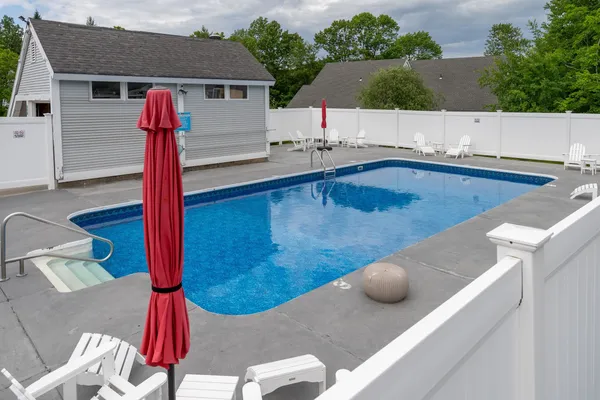 $440,000 | 95 Killington Ctr Drive, Unit R32 322 & 323, Killington, VT 05751