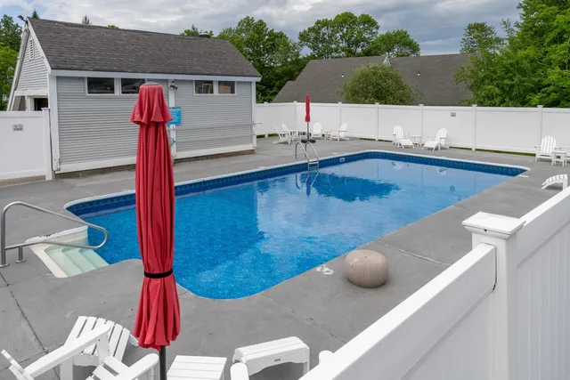 $440,000 | 95 Killington Ctr Drive, Unit R32 322 & 323, Killington, VT 05751