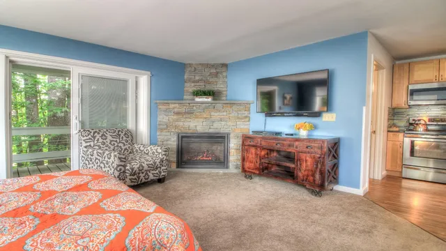 $440,000 | 95 Killington Ctr Drive, Unit R32 322 & 323, Killington, VT 05751