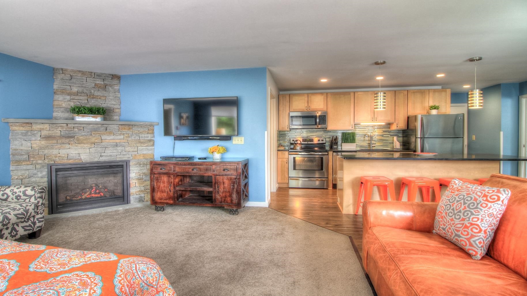 95 Killington Ctr Drive, Unit R32 322 & 323 Killington, VT 05751 - Photo 8 of 35