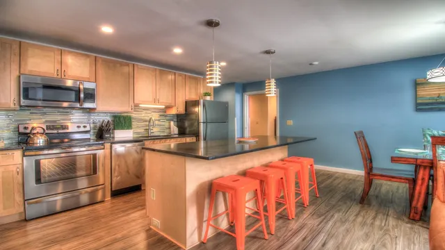 $440,000 | 95 Killington Ctr Drive, Unit R32 322 & 323, Killington, VT 05751