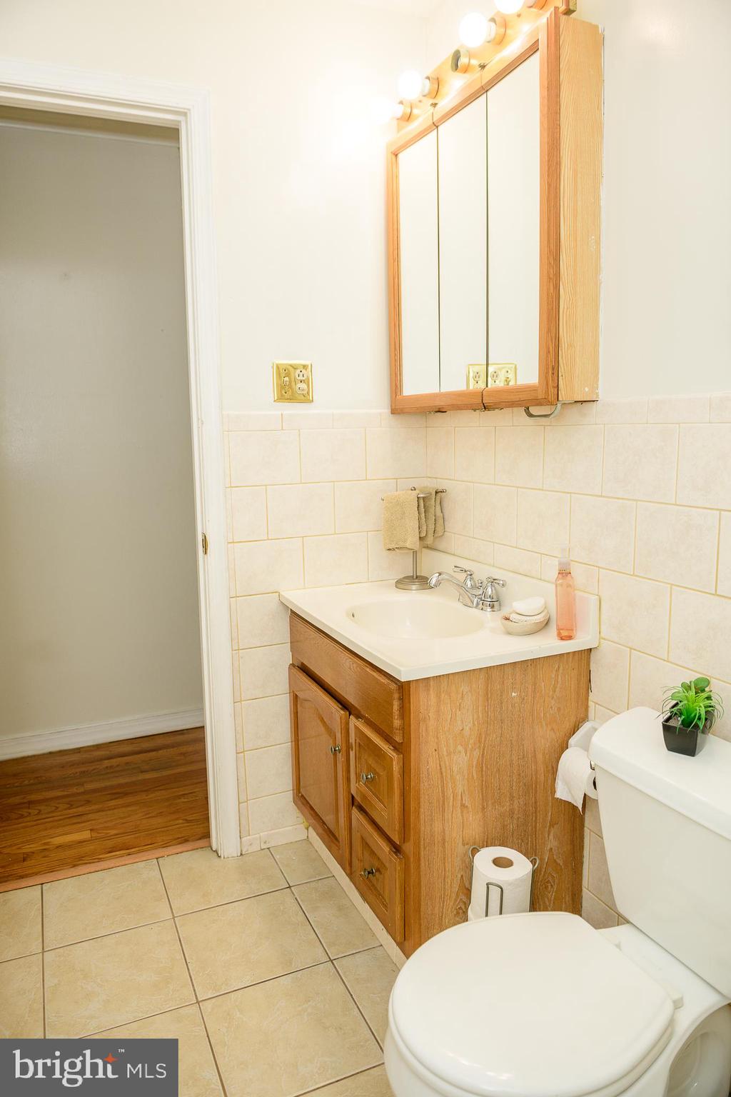 6701 Fordcrest Road Baltimore, MD 21237 - Photo 28 of 63
