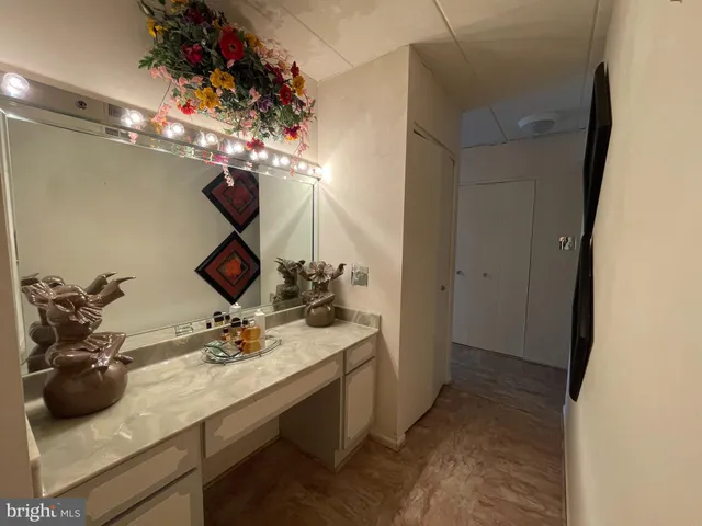 $249,900 | 2131 Welsh Road, Unit 310, Philadelphia, PA 19115