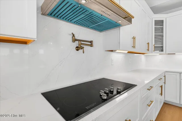 $2,495,000 | 313 East 2nd Street, Ocean Isle Beach, NC 28469