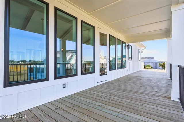 $2,495,000 | 313 East 2nd Street, Ocean Isle Beach, NC 28469