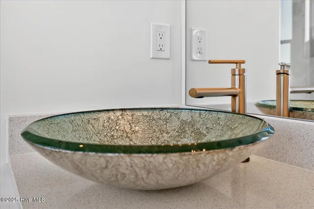 $2,495,000 | 313 East 2nd Street, Ocean Isle Beach, NC 28469