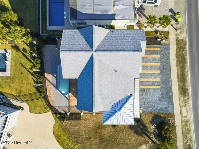 $2,495,000 | 313 East 2nd Street, Ocean Isle Beach, NC 28469