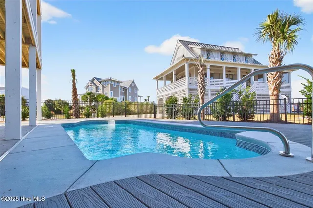 $2,495,000 | 313 East 2nd Street, Ocean Isle Beach, NC 28469