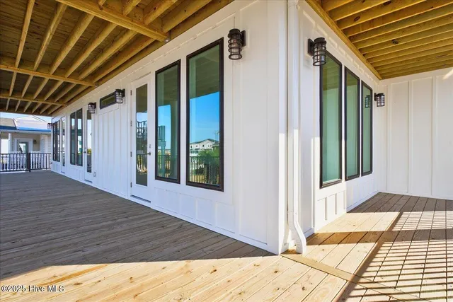 $2,495,000 | 313 East 2nd Street, Ocean Isle Beach, NC 28469