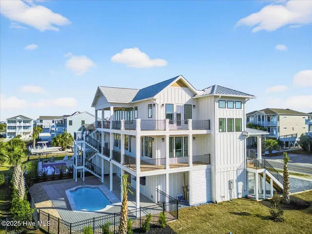 $2,495,000 | 313 East 2nd Street, Ocean Isle Beach, NC 28469