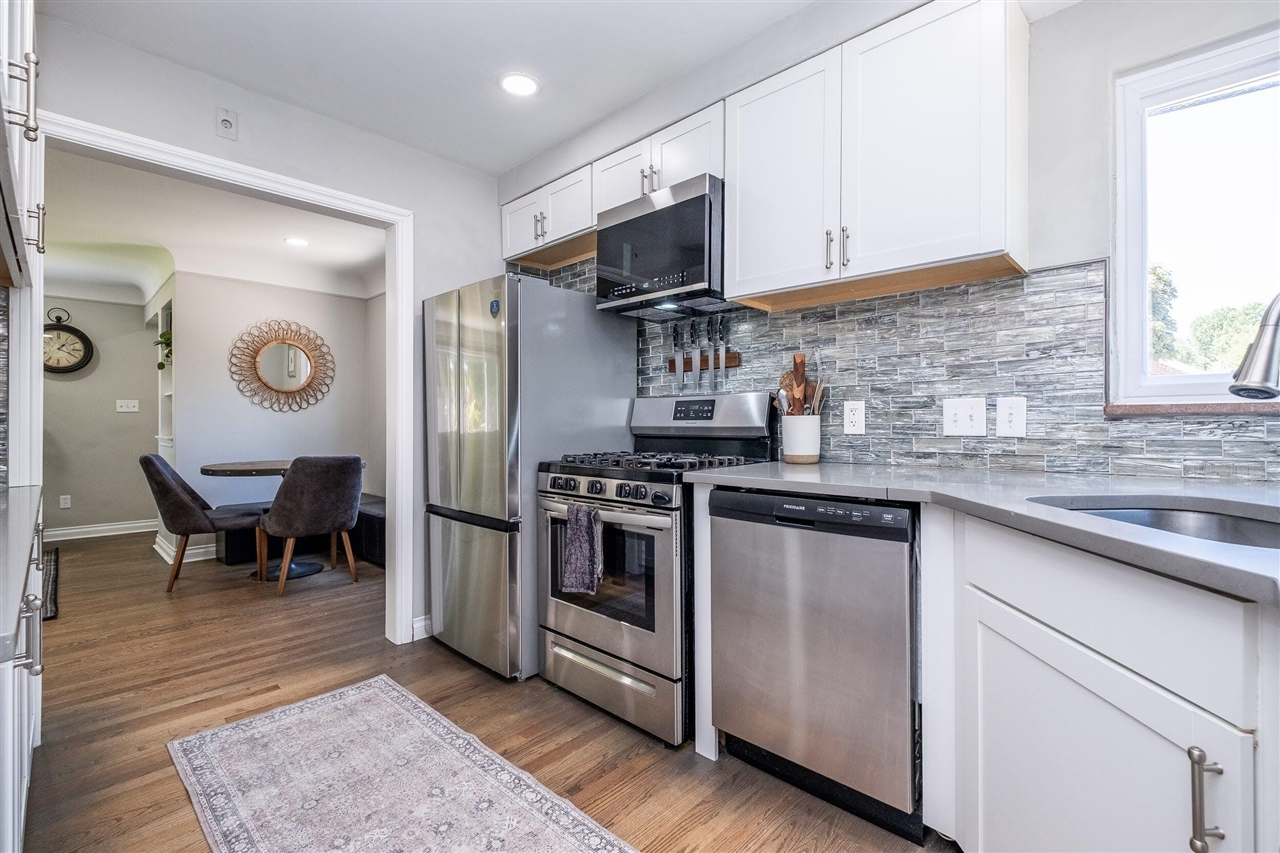 332 Normandy Road Royal Oak, MI 48073 - Photo 14 of 38